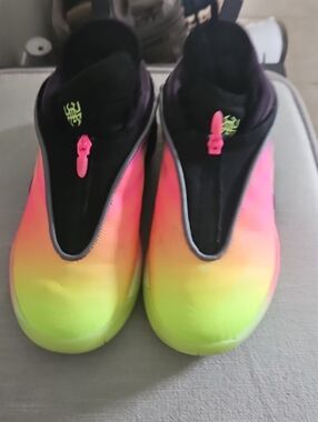 Adidas D.O.N issue 7 Basketball Athletic Shoes - Neon Gradient Sz 8 with box